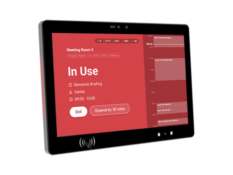 digital signage touch screens